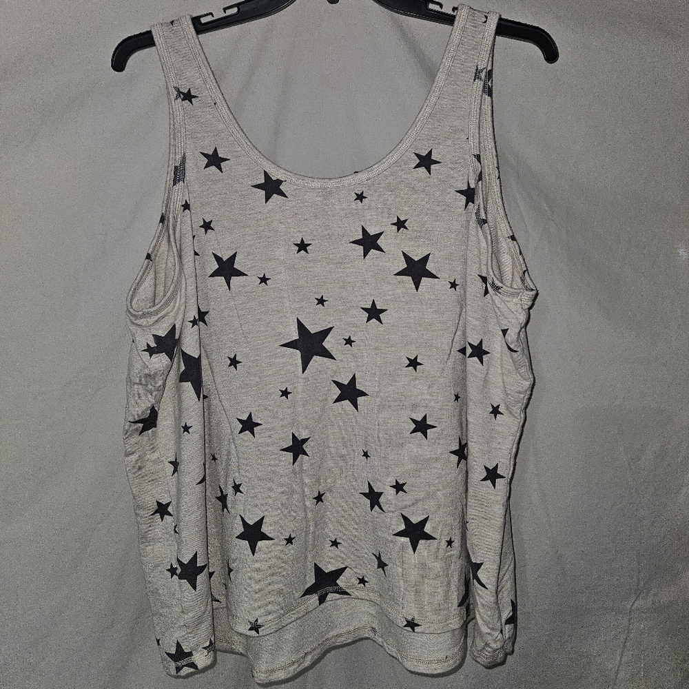 Star-Patterned Women's Tank Top - Picture 2 of 2